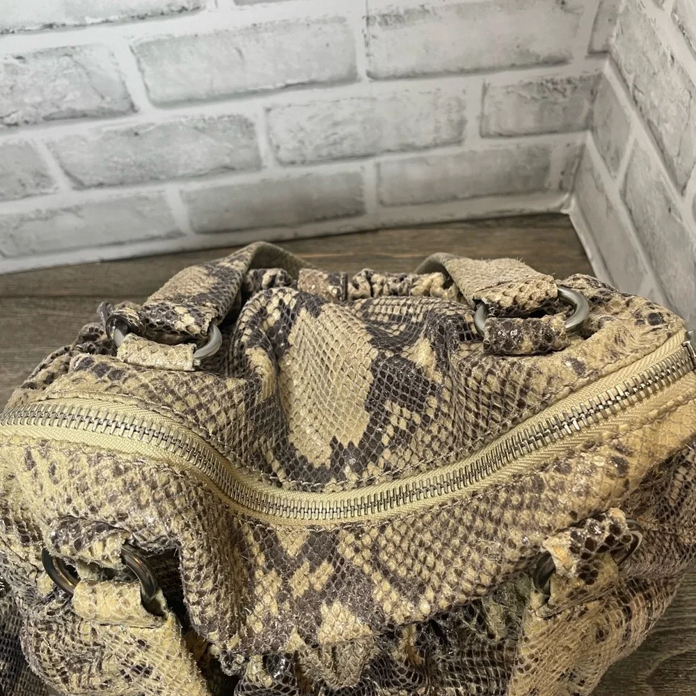 Michael Kors snakeskin print hobo satchel purse. Shoulder bag. Strap.pre-owned